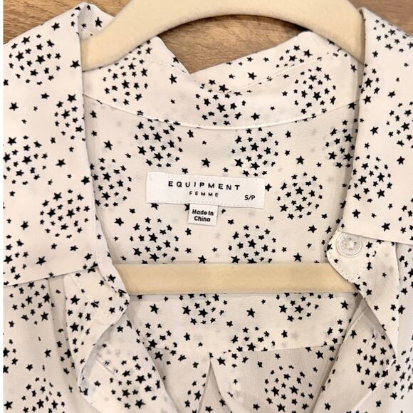 Equipment Slim Signature Silk Button Down Shirt White w Black Stars size Small - Picture 8 of 11